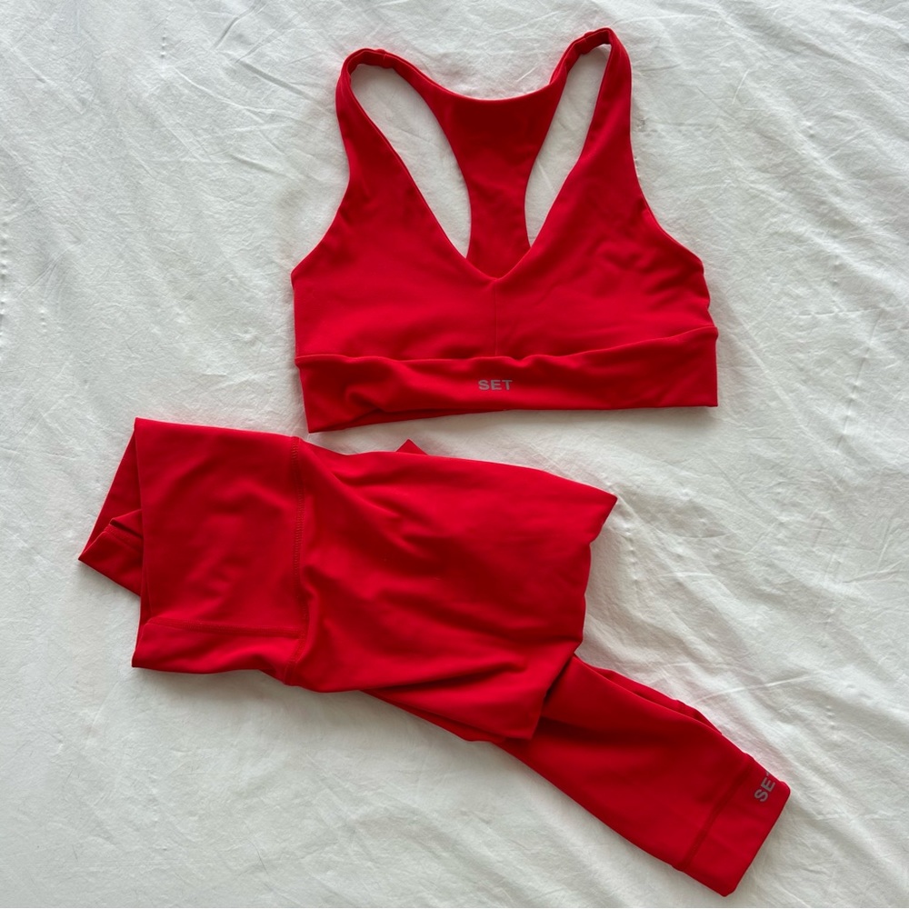 Red Set Active Workout Set